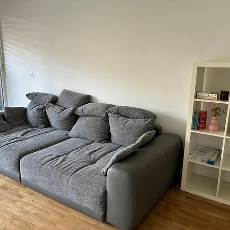 Apartment Dreamy Nature Near City-family Friendly, Free Parking