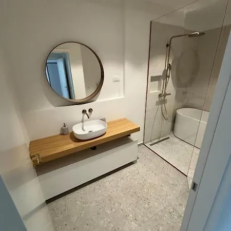 Dreamy Nature Near City-family Friendly, Free Parking ليوبليانا