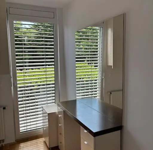 Dreamy Nature Near City-family Friendly, Free Parking Apartament Lublana