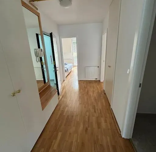 Dreamy Nature Near City-family Friendly, Free Parking Apartament